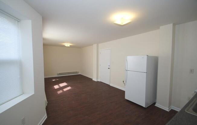 1 bed, 1 bath, 600 sqft, $850