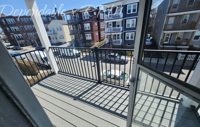 3 beds, 1 bath, 1,300 sqft, $2,900, Unit Unit 2