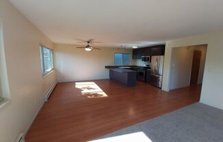 2 beds, 1 bath, 1,400 sqft, $1,895, Unit 301