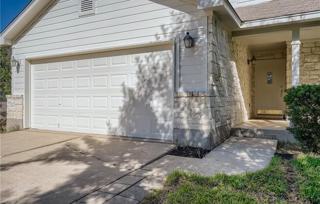 3433 RIBBON REEF LN