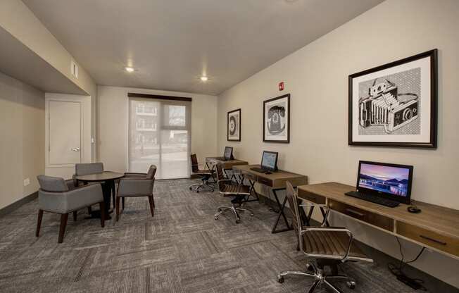 Business Center l Reno, NV 89521 l Vintage at the Crossing Apt Homes Senior Apartments For Rent