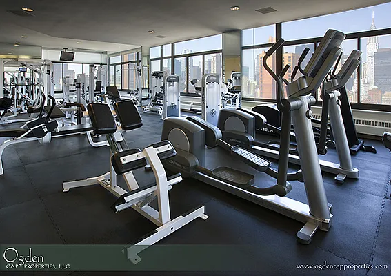 Studio, 1 bath, $5,440, Unit E24S