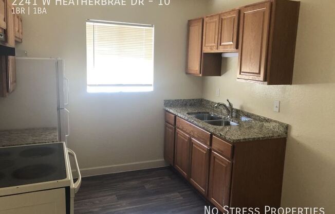 2241 W HEATHERBRAE DR
