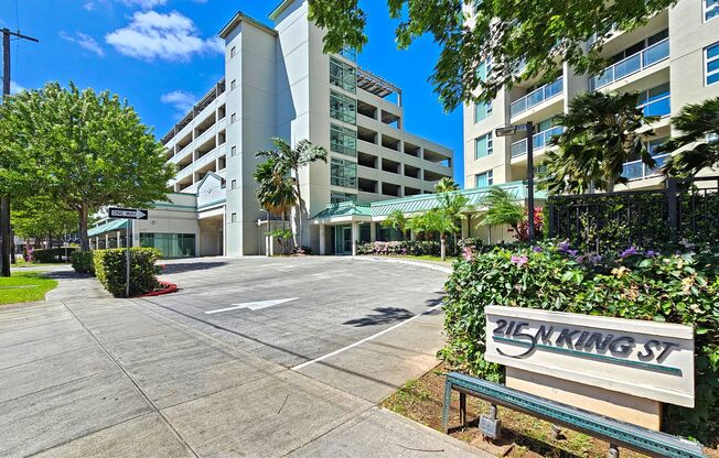 1 bed, 1 bath, $2,100, Unit # 1605