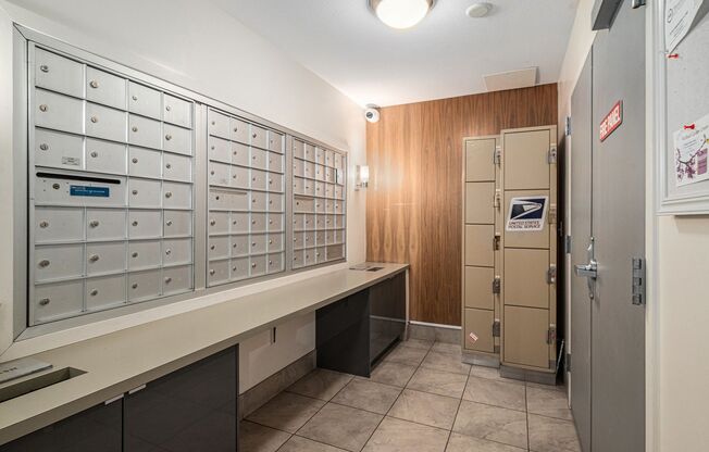 1 bed, 1 bath, $1,600, Unit # 407