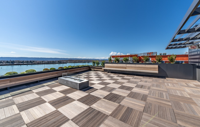 1 bed, 1 bath, 731 sqft, $1,895, Unit 212