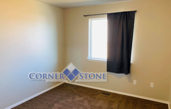 3 beds, 2 baths, $1,925