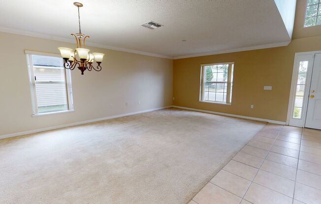 Spacious home for rent in Pinecrest!