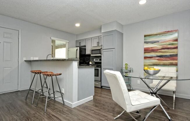 Fashionaire Kitchen and Dining Area with decor