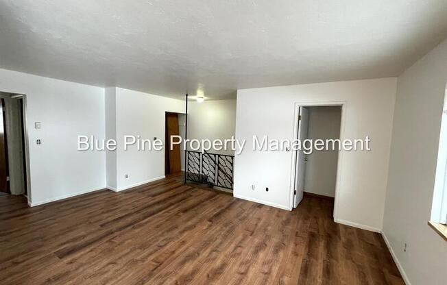 262 PINE ST