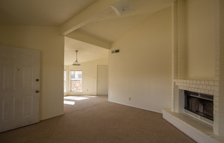 2 beds, 1 bath, $1,150