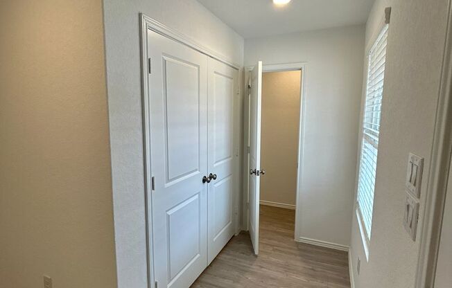Hidden Trails, Bulverde, TX Spacious 4-Bedroom 2.5 bathroom Home For Rent
