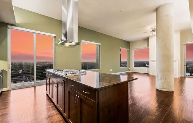 2 beds, 2.5 baths, 2,196 sqft, $8,732, Unit 1921