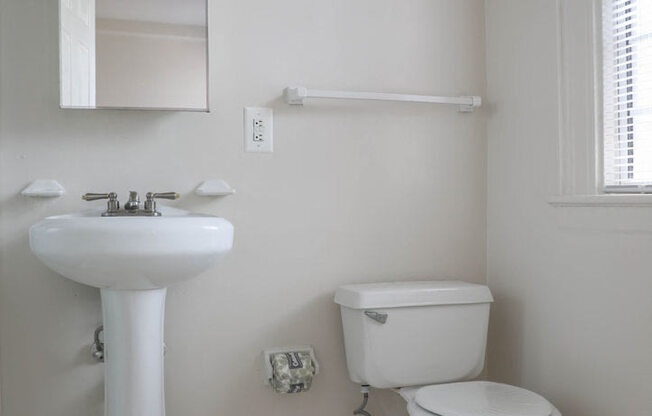 Luxurious Bathroom at Ingram Manor Apartments, Maryland, 21208