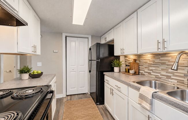 2 beds, 2.5 baths, 1,218 sqft, $1,395, Unit 2-22F