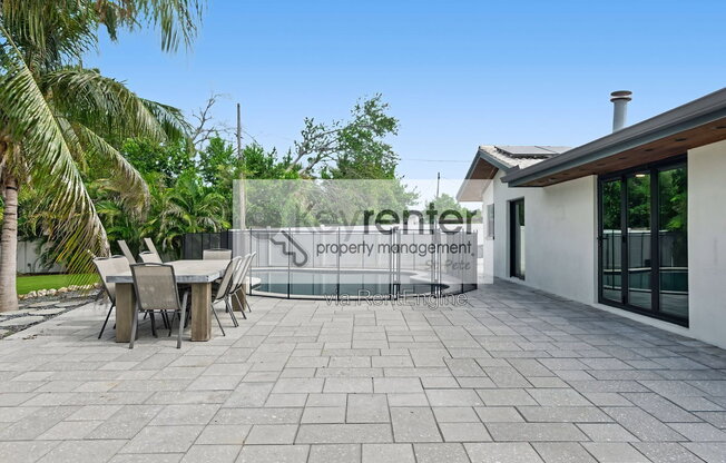 3 beds, 2 baths, 2,000 sqft, $3,490