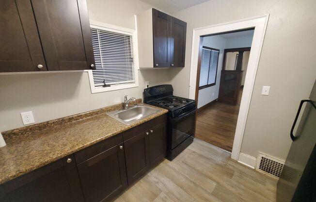 2 Bedroom, 1 Bathroom home with large garage