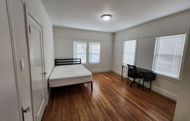 Private Bedroom Near UC Berkeley Campus