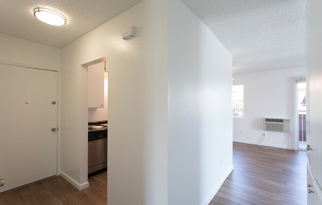 3 beds, 2 baths, 1,186 sqft, $3,195, Unit F-08