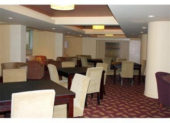 1 bed, 1 bath, 725 sqft, $3,150, Unit 912