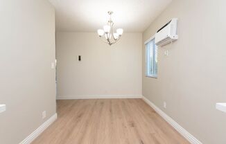 1 bed, 1 bath, 800 sqft, $2,195, Unit 5