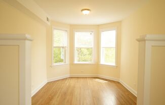 2 beds, 1 bath, 975 sqft, $2,495, Unit 2F