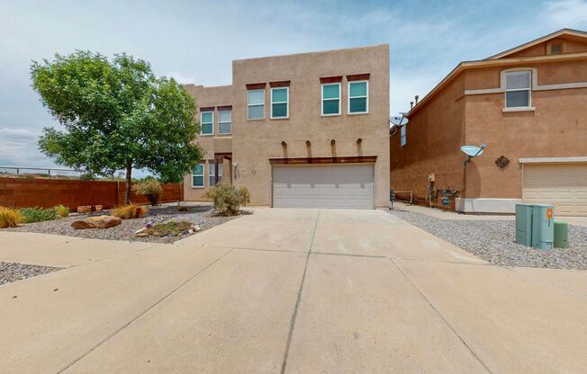 Ventana Ranch Two story, 4/Bedroom 2 1/2 Bath 2/CG