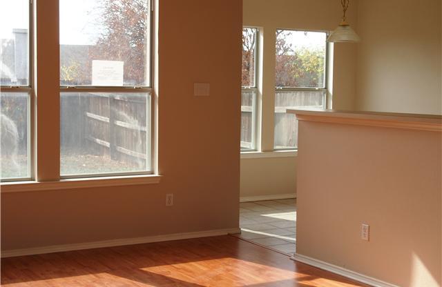 Nice Duplex in Round Rock