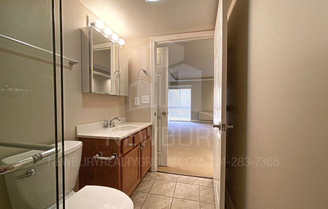 2 beds, 2 baths, 940 sqft, $1,179, Unit TH 809