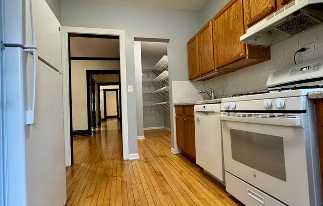 3801-10 N. Lincoln / 1844-48 W. Grace