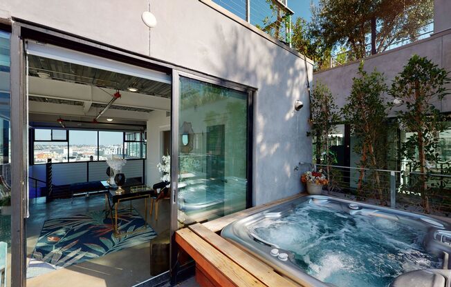 2 beds, 2 baths, 1,172 sqft, $5,400, Unit 1015