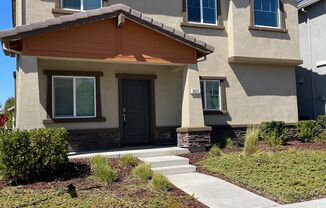 Westlake Village Greens - 3bd/2ba Natomas Home with SOLAR