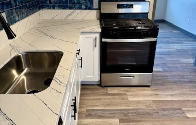Be the First in Just Renovated 2 bedroom and 1 bathroom apt home