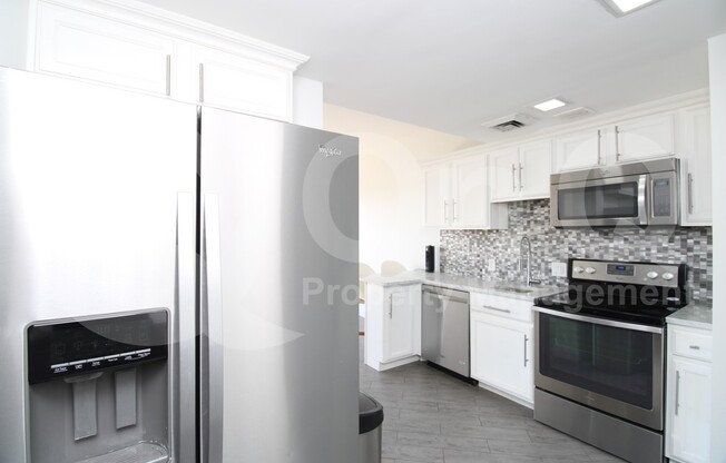 1 bed, 1 bath, 602 sqft, $2,000, Unit 16E