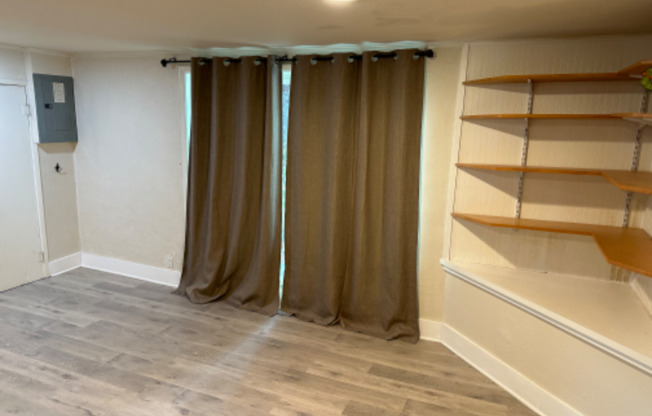 6606 SW WALNUT TER