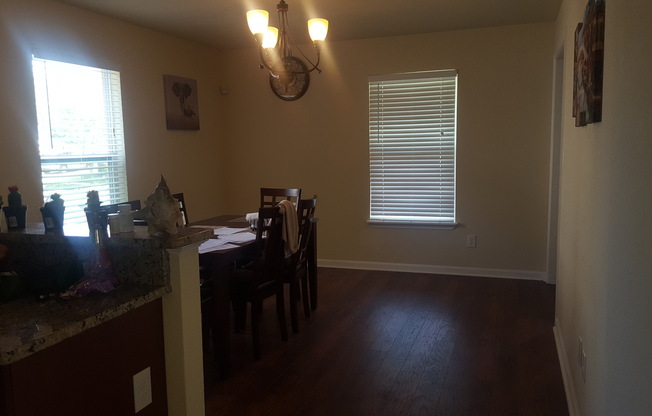 BEAUTIFUL 4 BEDROOM 2.5 BATH LOCATED BY LARGE PARK