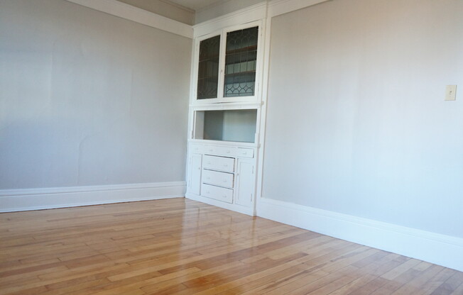 220 South St