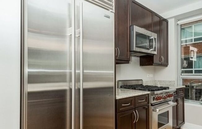 3 beds, 2 baths, 1,763 sqft, $4,145, Unit 306