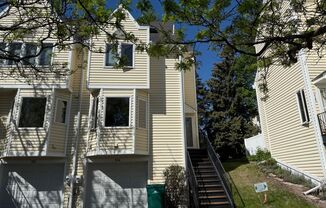 2 beds, 2 baths, $2,499