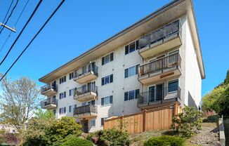 D14 Apartments