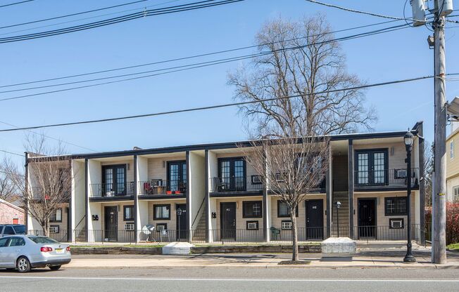 424 N BLACK HORSE PIKE