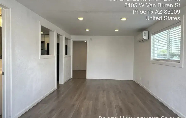 3105 W VAN BUREN
