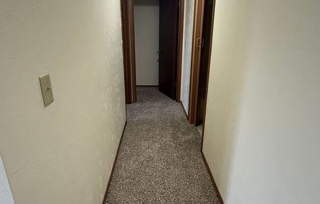 2 beds, 2 baths, 1,034 sqft, $1,249, Unit 1901-042