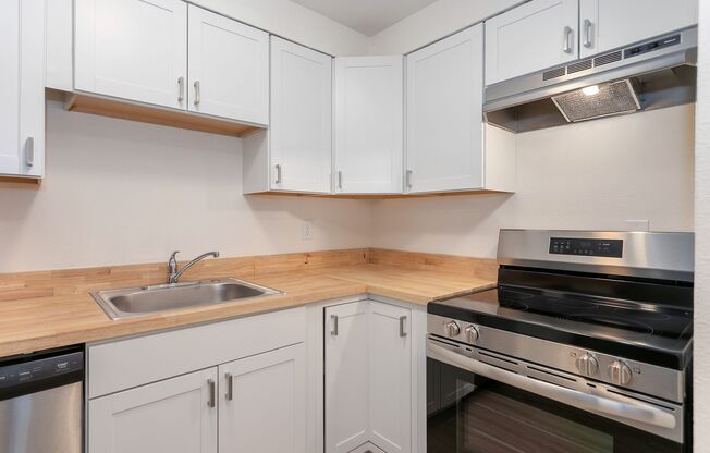 2 beds, 1 bath, 800 sqft, $1,845, Unit Unit 38