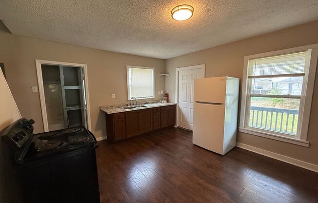 Alpine St, 3508 &amp; 3510 - Huntsville