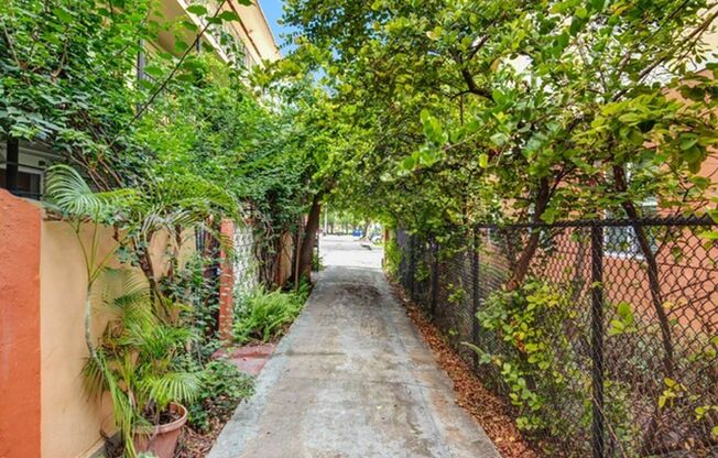 1 bed, 1 bath, 500 sqft, $1,550, Unit 7