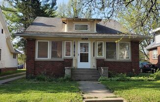 3 Bedroom Right on Purdue Campus