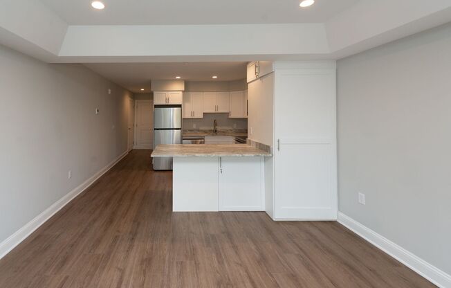 Studio, 1 bath, 460 sqft, $1,795, Unit 201C