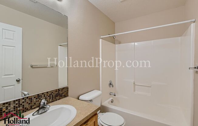 2 beds, 2.5 baths, $2,195