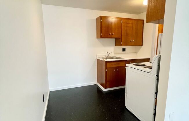 Studio, 1 bath, 464 sqft, $1,195